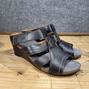 Taos Lydia Wedge Sandals Womens Sz 11- 11.5 Black Leather Strappy